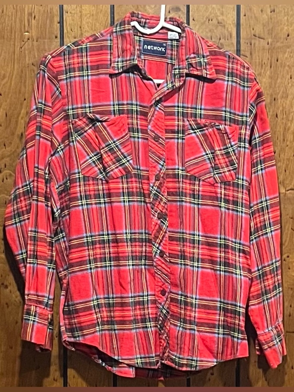 Vintage Men’s Network Red Plaid Button-Up Shirt size M
